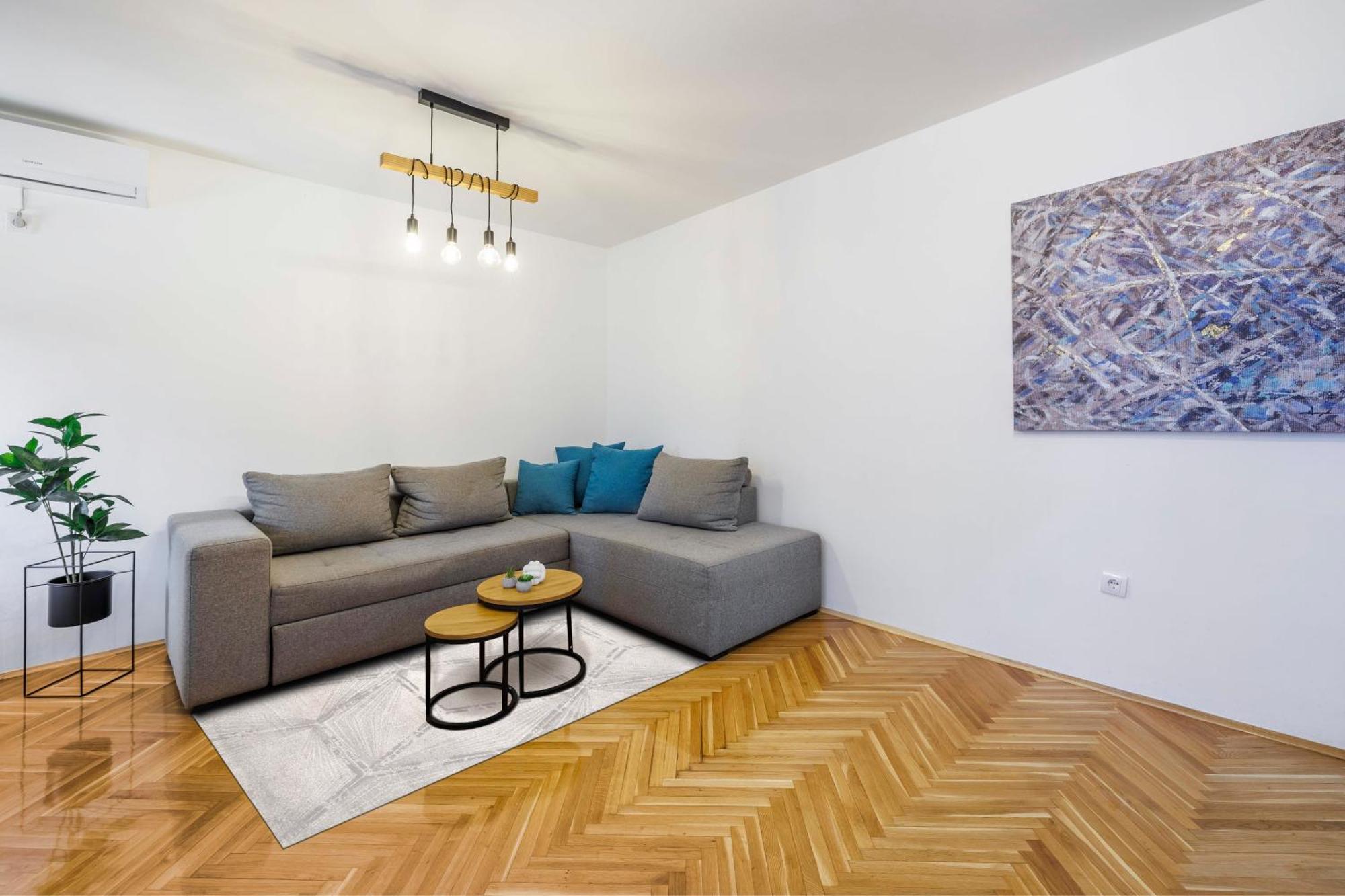 Sari City Center Apartment Новий Сад Екстер'єр фото